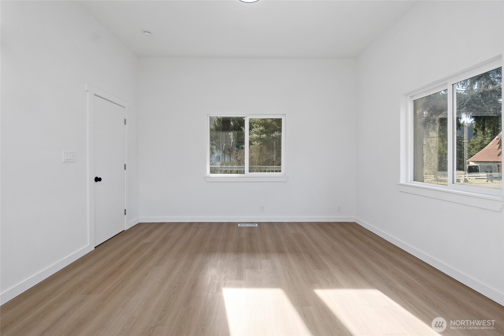 17902 Mulqueen Road Southeast Rainier, WA 98576 - Photo 24 of 40 Gallery Image 24