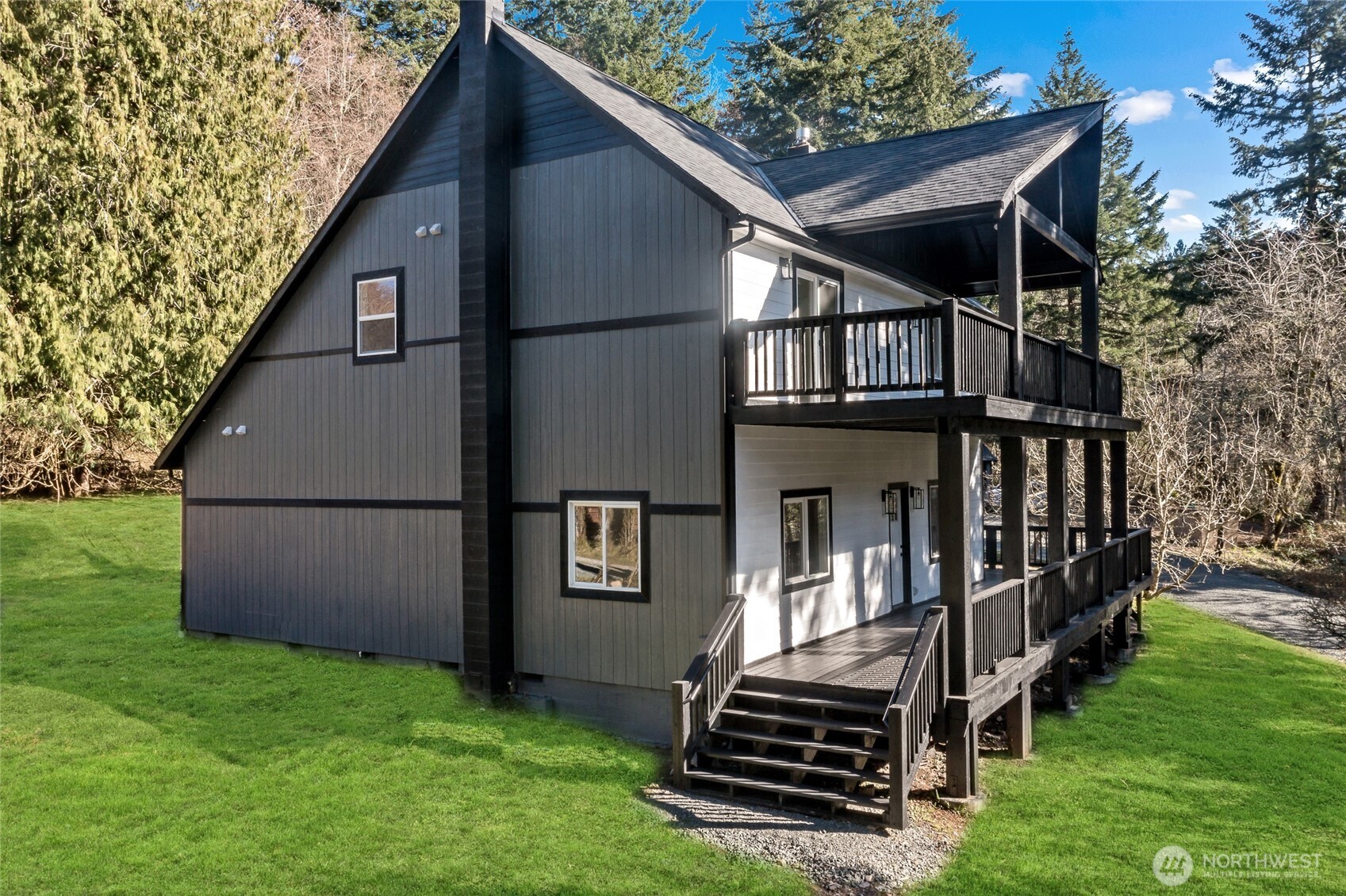 17902 Mulqueen Road Southeast Rainier, WA 98576 - Photo 8 of 40 Gallery Image 8