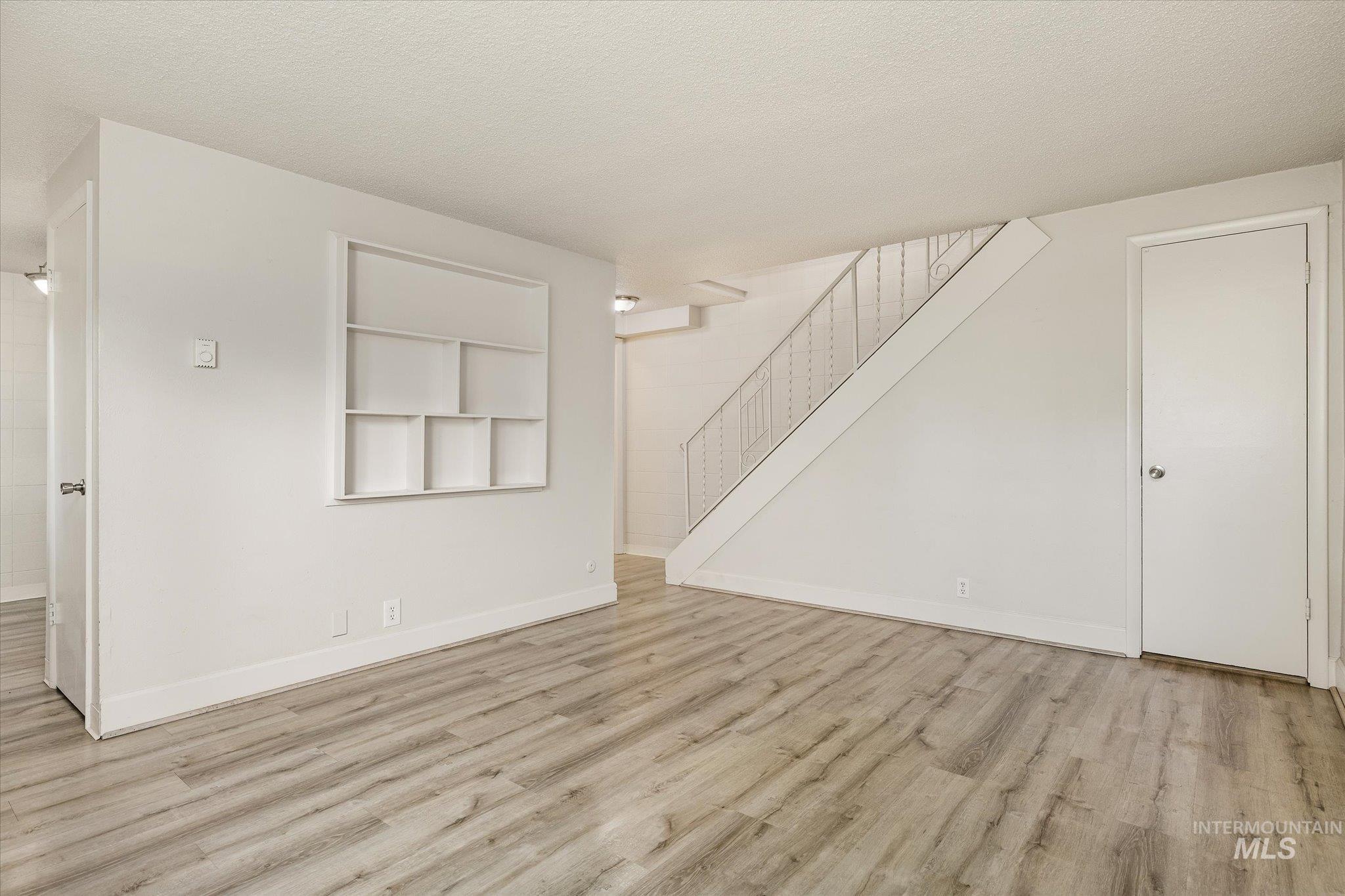 968 South Curtis Road Boise, ID 83705 - Photo 4 of 24 Gallery Image 4