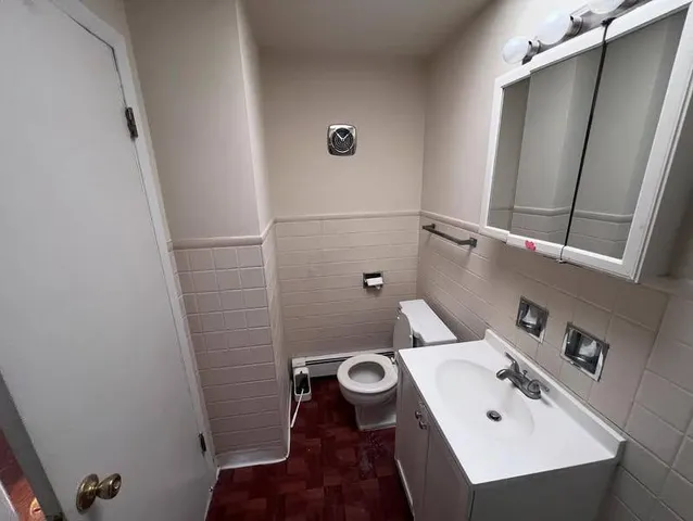 $1,050 | 3117 48th Court, Unit 3W, Cicero, IL 60804