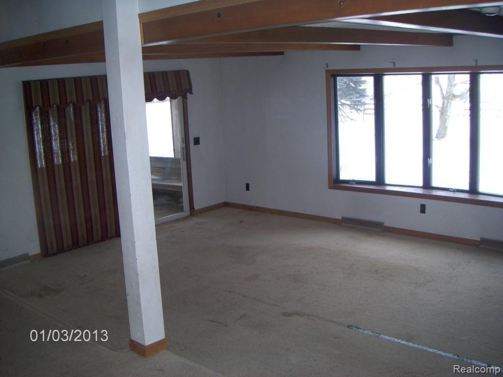 8090 Arendt Road Yale, MI 48097 - Photo 8 of 25 Family room