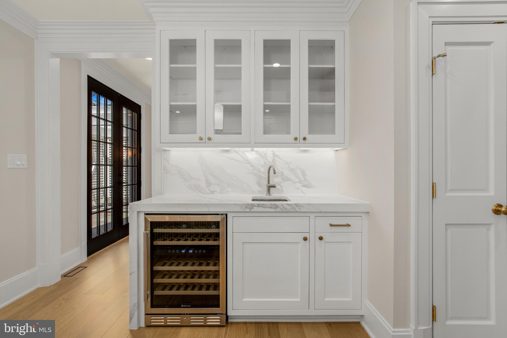 2710 36th Street Northwest Washington, DC 20007 - Photo 11 of 29