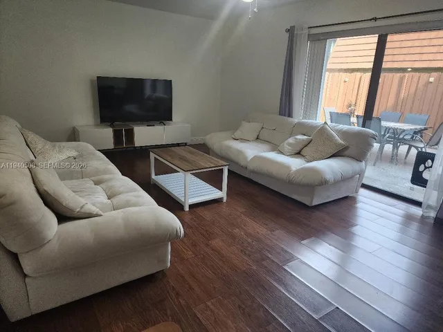 $2,995 | Rock Creek, Cooper City, FL 33026