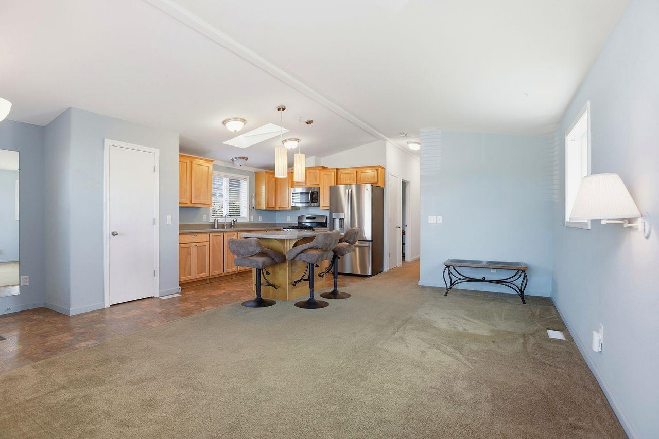 172 Culebra Street, Unit 172 Moss Beach, CA 94019 - Photo 5 of 37