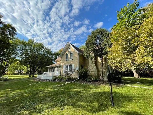 $489,900 | N3991 Highway 89, Jefferson, WI 53549