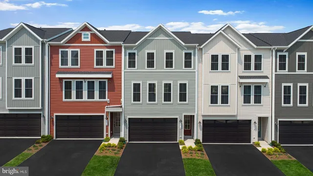 $2,450 | 114 Galaxy Place, Stephenson, VA 22656