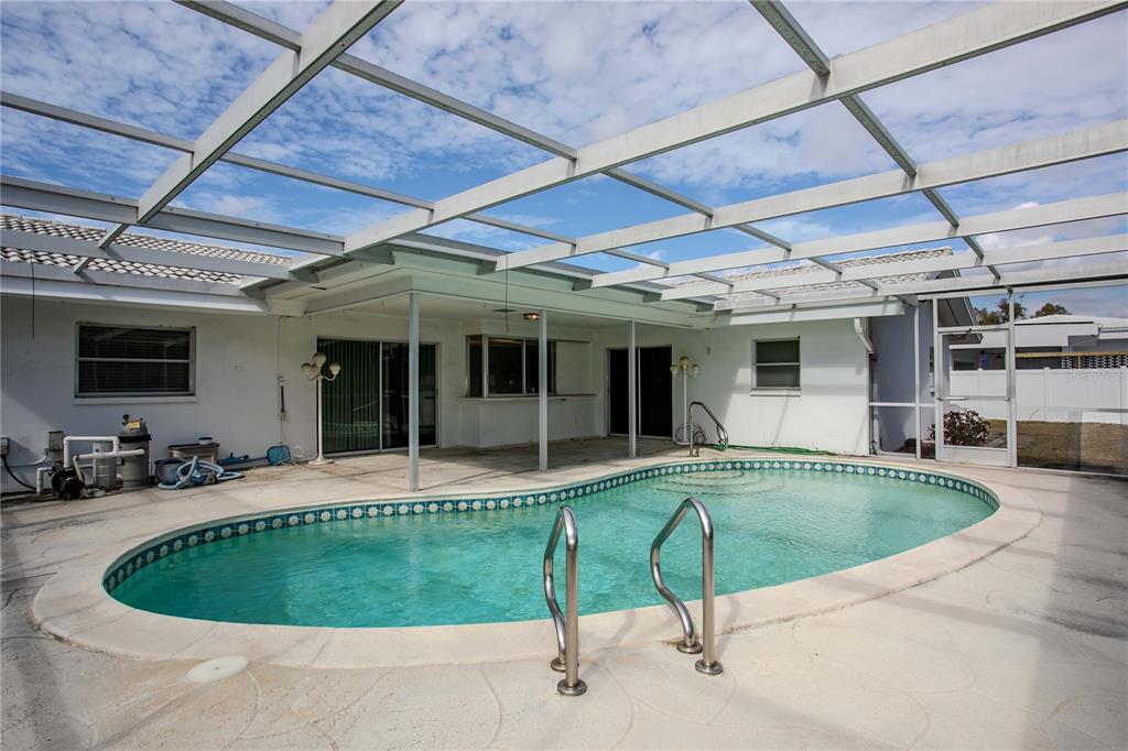 2123 South Beneva Road Sarasota, FL 34232 - Photo 37 of 65