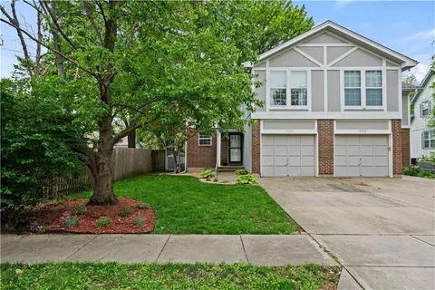 $265,000 | 13326 Walnut Street, Kansas City, MO 64145