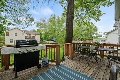 $257,000 | 13326 Walnut Street, Kansas City, MO 64145