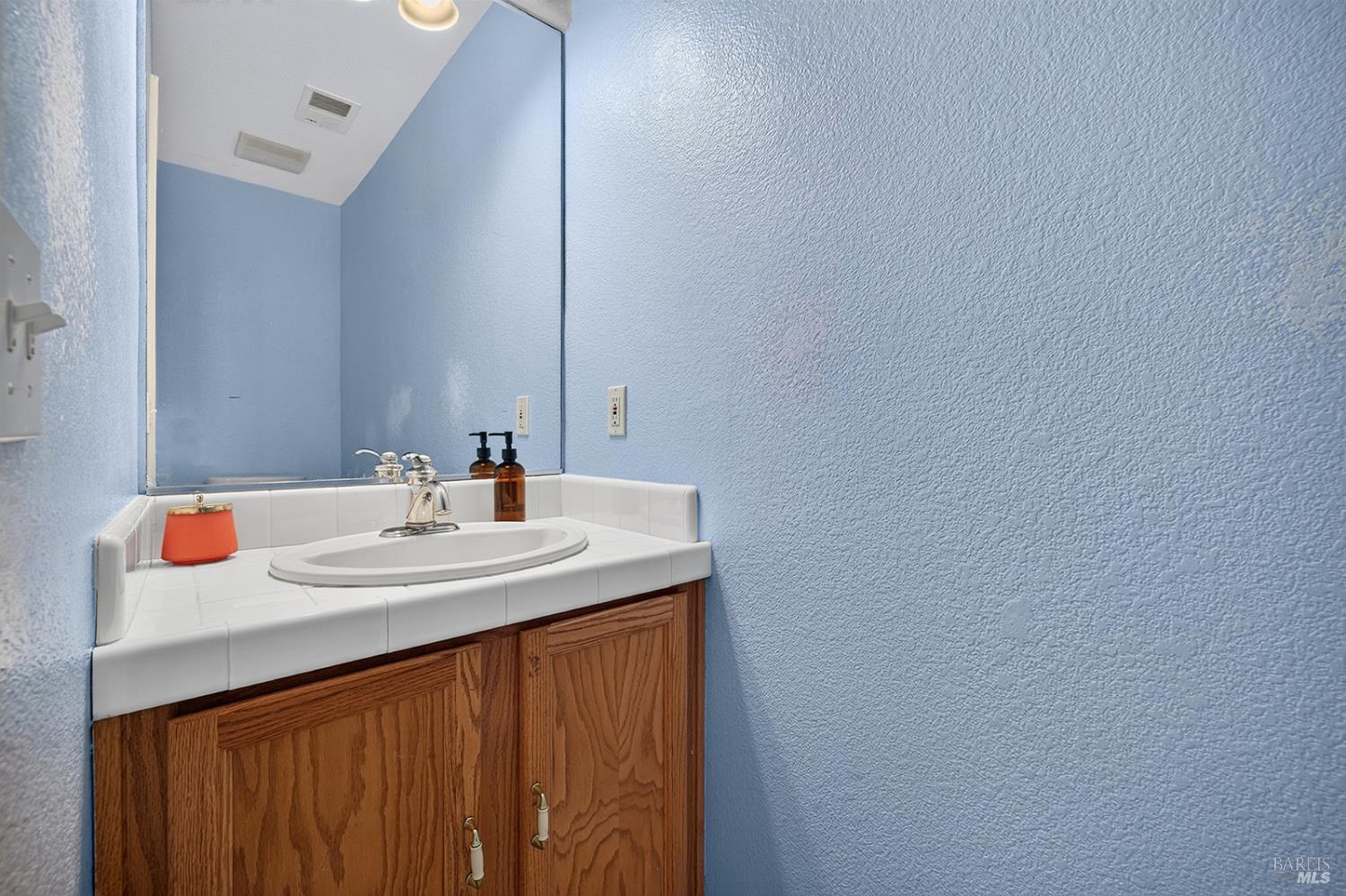 3315 Canyonlands Avenue Santa Rosa, CA 95407 - Photo 14 of 33