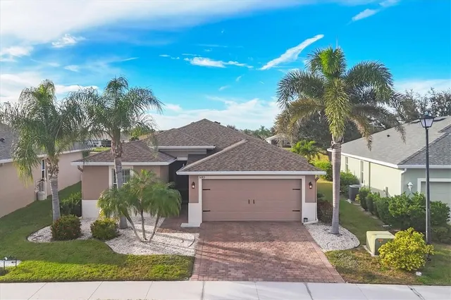 $365,000 | 5283 Canyonland Way, Venice, FL 34293