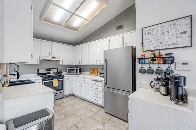 $510,000 | 1150 Express Circle, Colton, CA 92324