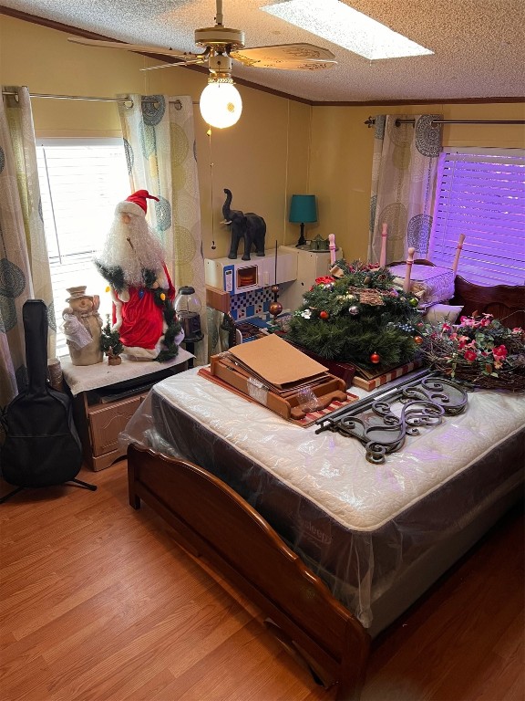 96735 Blackrock Road Yulee, FL 32097 - Photo 43 of 46 a room with furniture and a flat screen tv