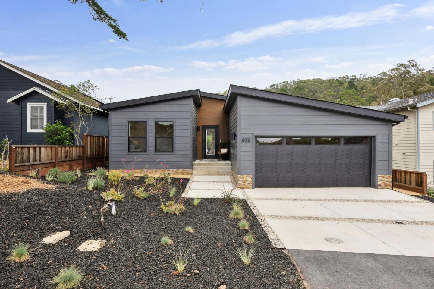 825 Edison Street Montara, CA 94037 - Photo 1 of 54