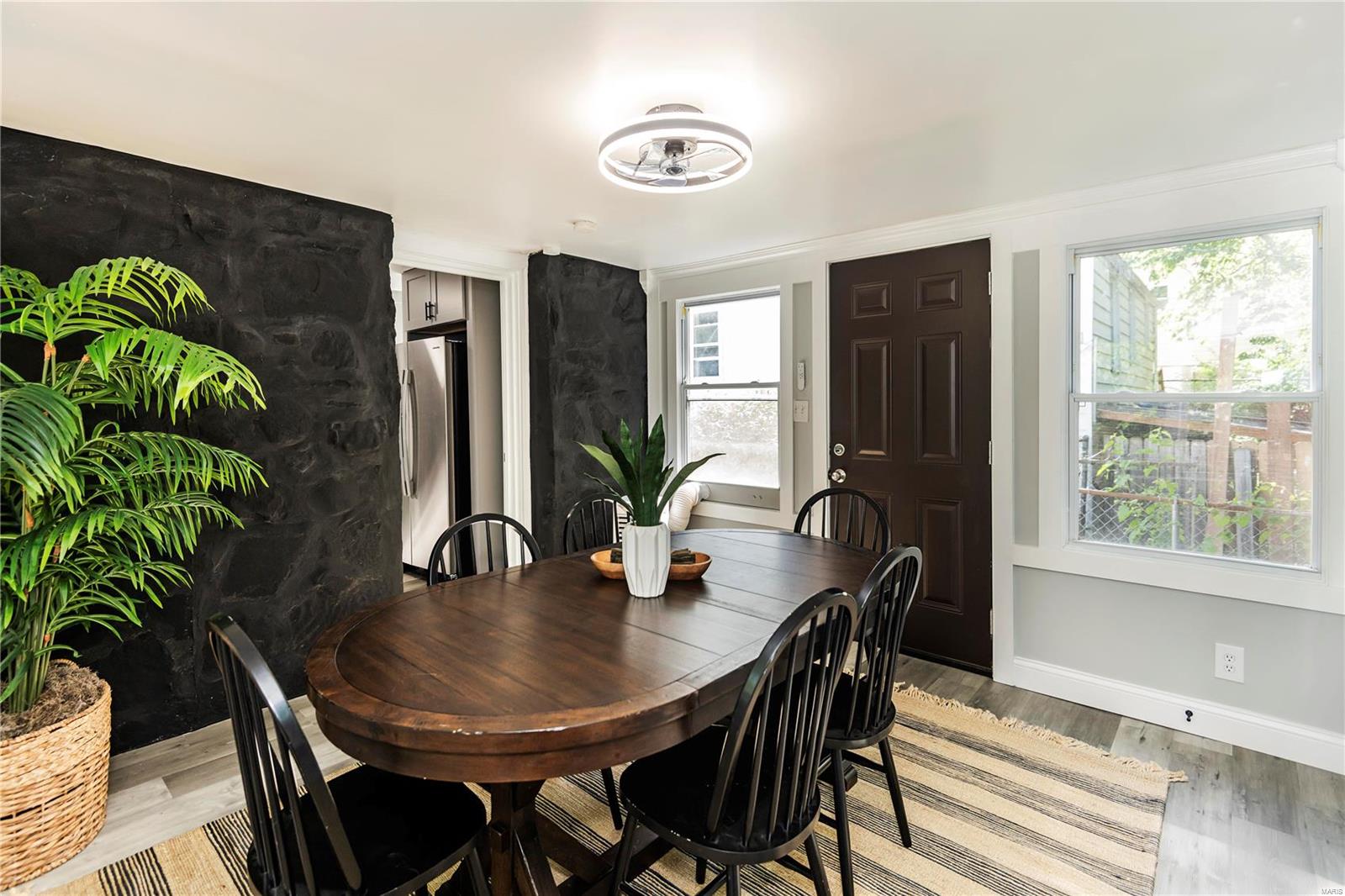 9388 Golden Gate Road St. Louis, MO 63144 - Photo 17 of 54