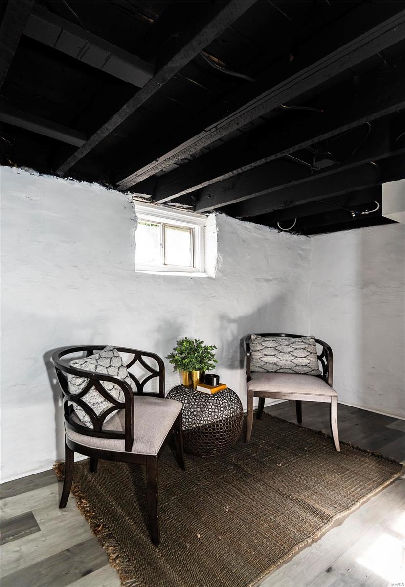 9388 Golden Gate Road St. Louis, MO 63144 - Photo 32 of 54