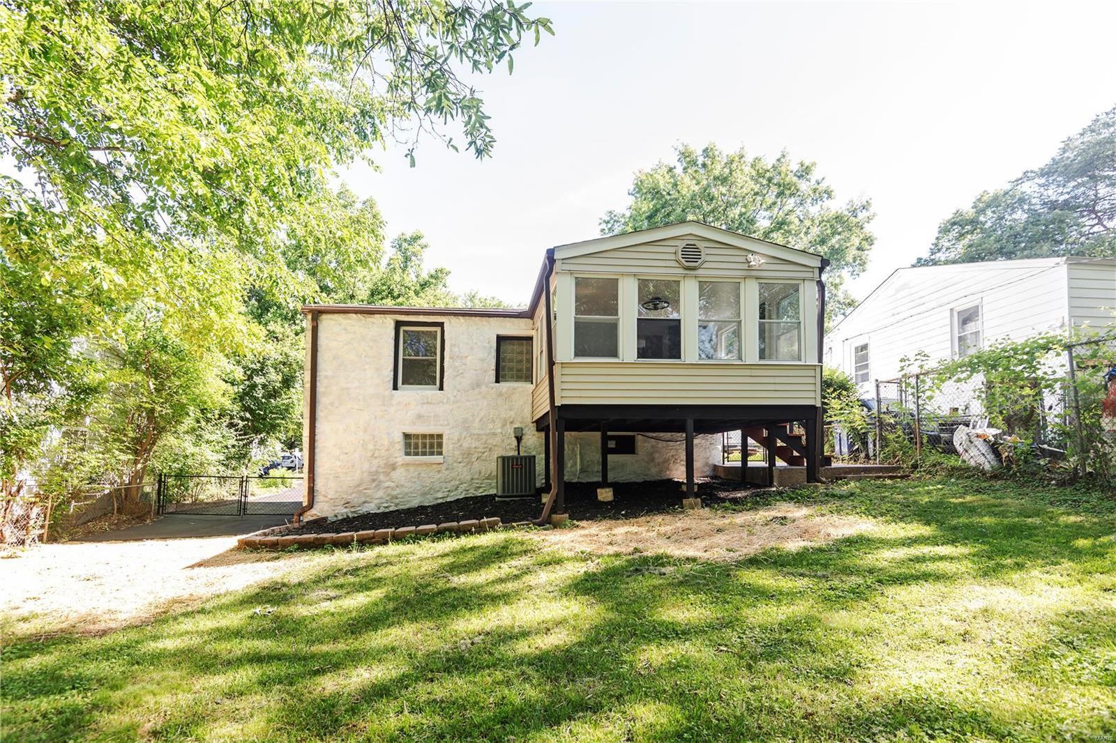 9388 Golden Gate Road St. Louis, MO 63144 - Photo 48 of 54