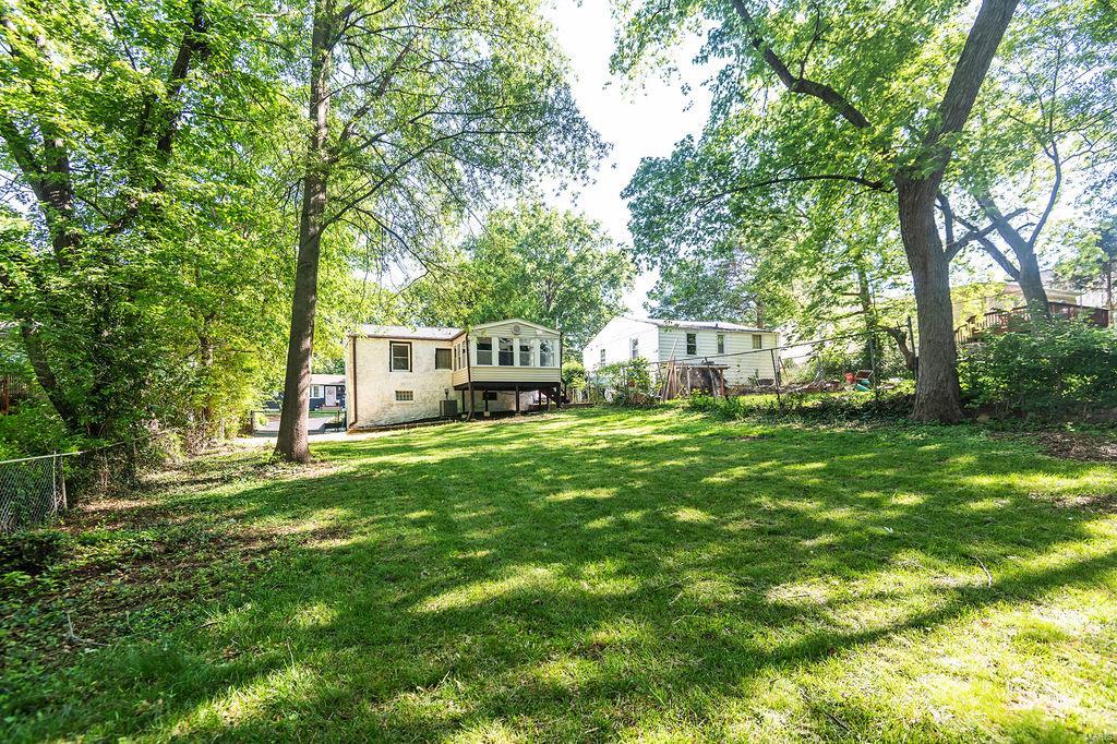 9388 Golden Gate Road St. Louis, MO 63144 - Photo 49 of 54