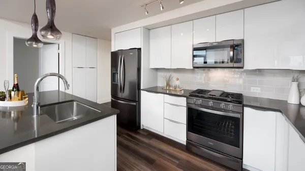 $2,159 | 1400 Peachtree Street Northeast, Unit 1113, Atlanta, GA 30309