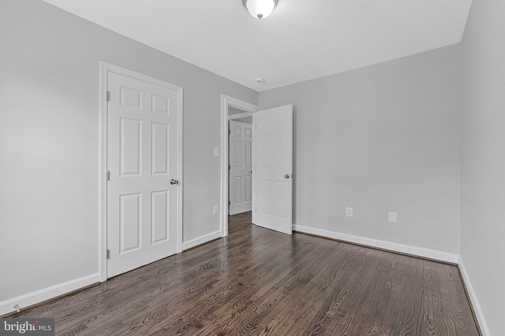 2254 Gunsmith Square Reston, VA 20191 - Photo 17 of 41 3rd Bedroom