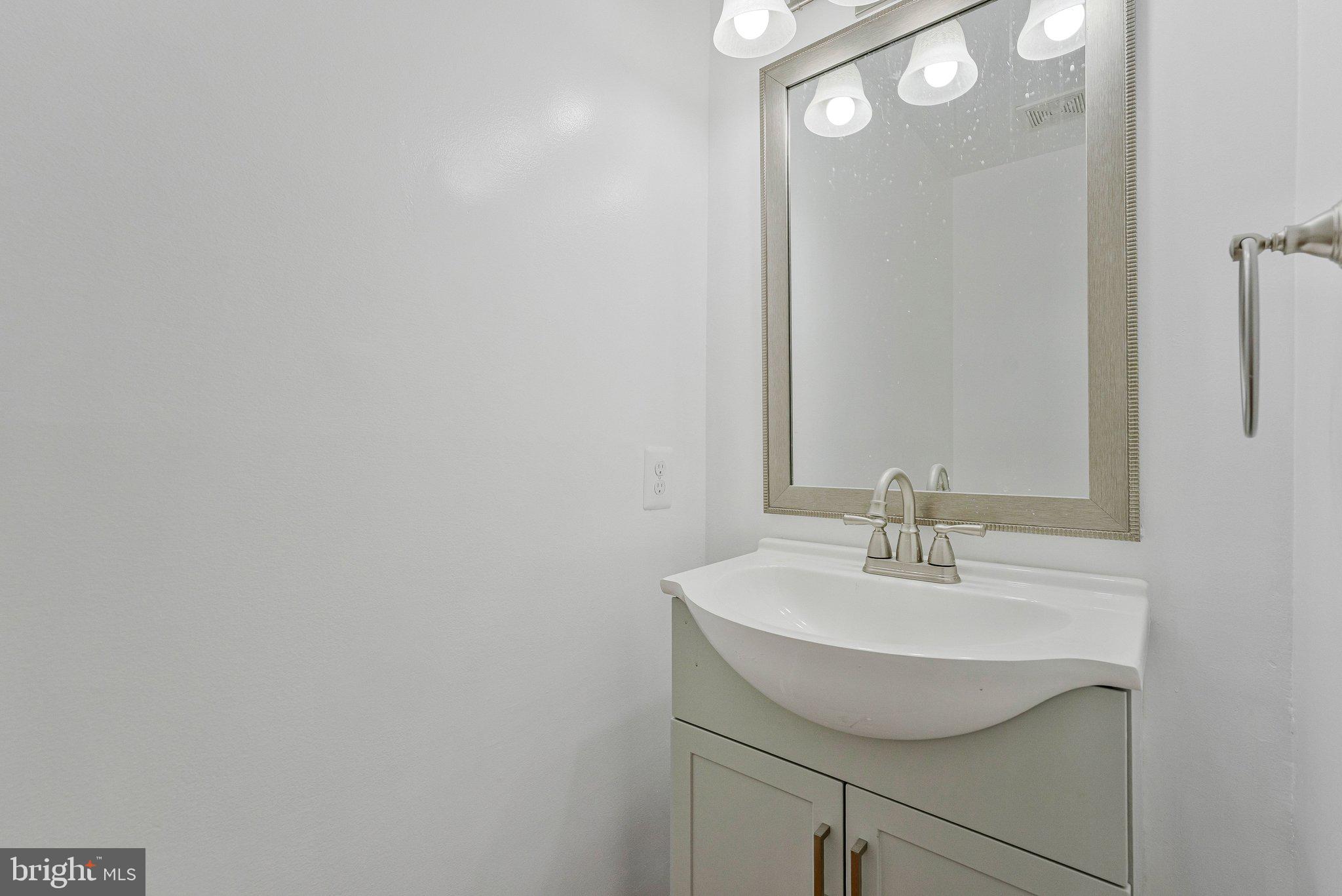 2254 Gunsmith Square Reston, VA 20191 - Photo 23 of 41 Updated Half Bath