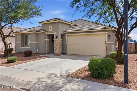 a picture of a black and white photo