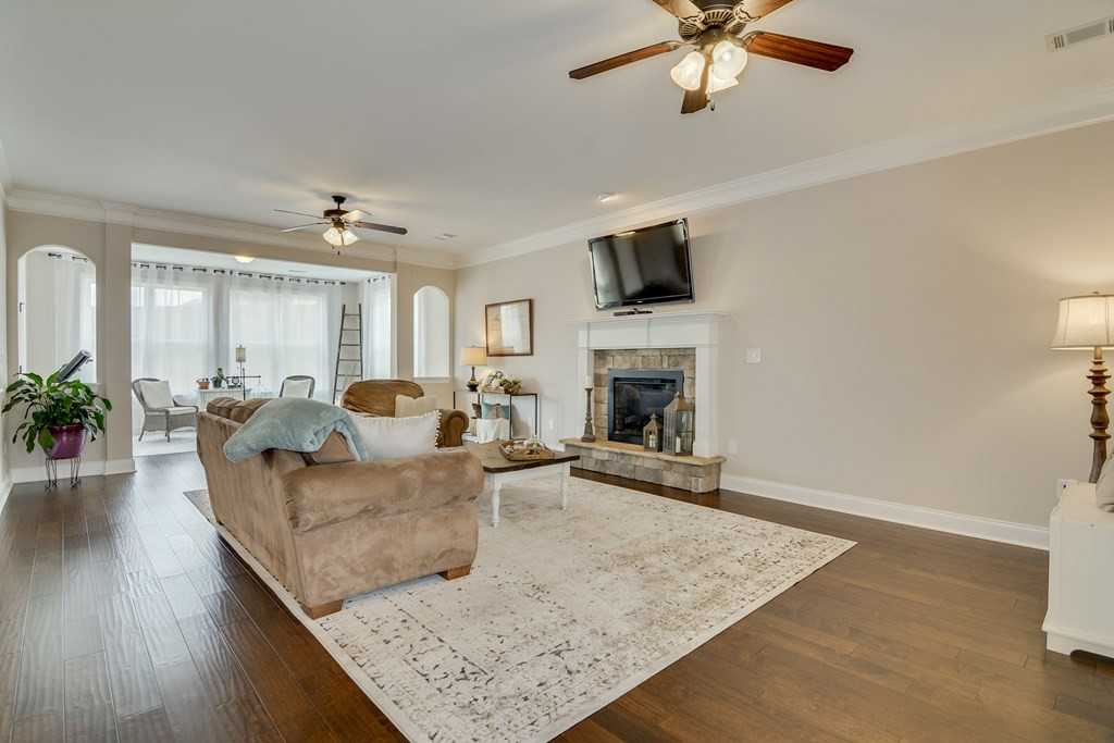 927 Cranbrook Way Evans, GA 30809 - Photo 6 of 46 Gallery Image 6