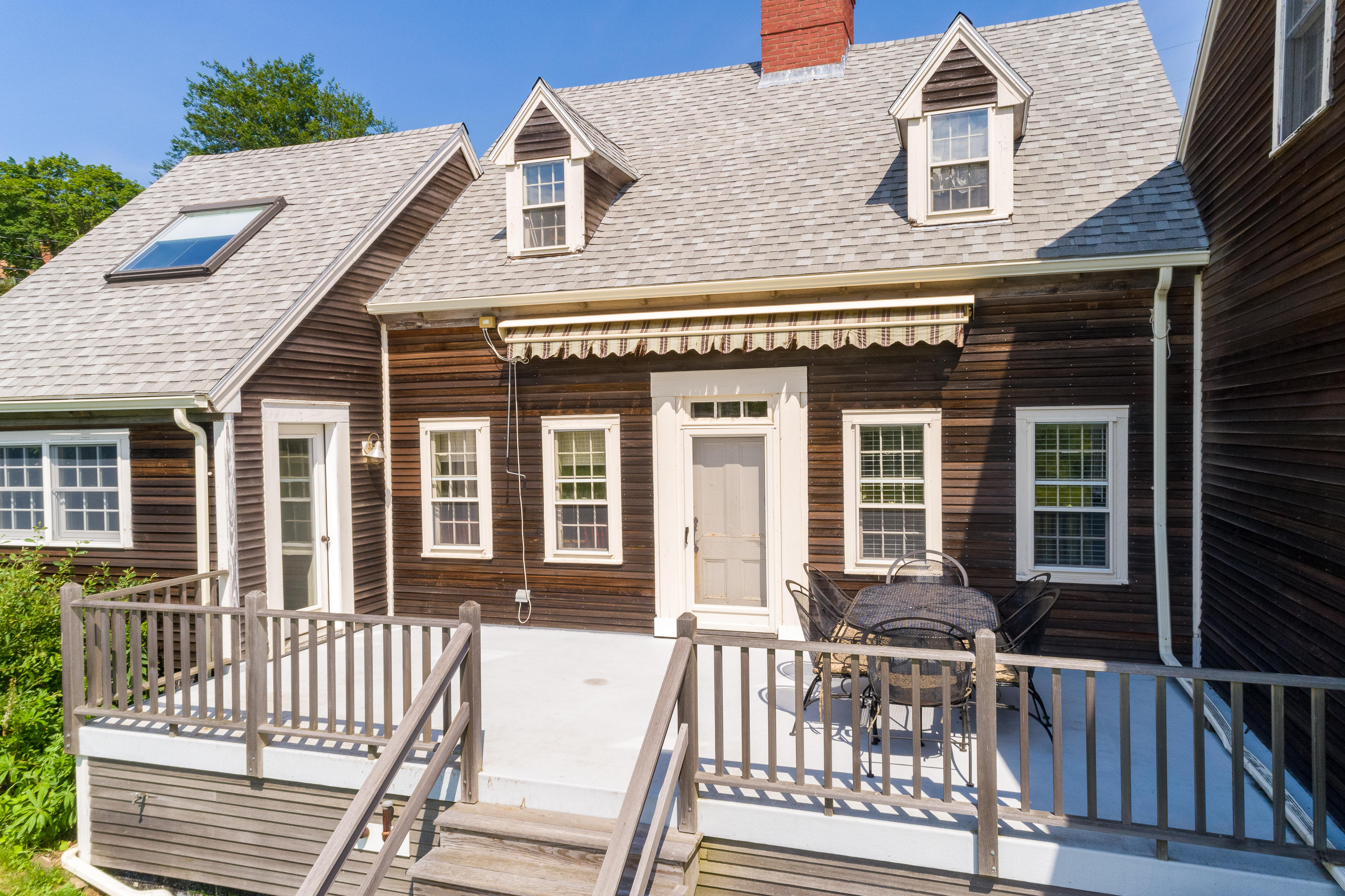 1439 Highway 32 Bristol, ME 04564 - Photo 49 of 54 Back deck
