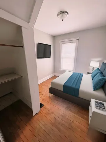 $199,000 | 2714 Wyoming Avenue Southwest, Wyoming, MI 49519