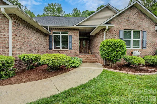 $537,900 | 293 Bent Tree Drive, Rutherfordton, NC 28139