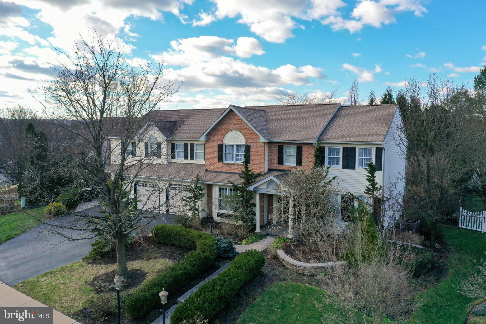 120 Grande Boulevard Sinking Spring, PA 19608 - Photo 2 of 67 Gallery Image 2