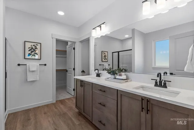 $474,990 | 3330 East Fitz Roy Street, Kuna, ID 83634