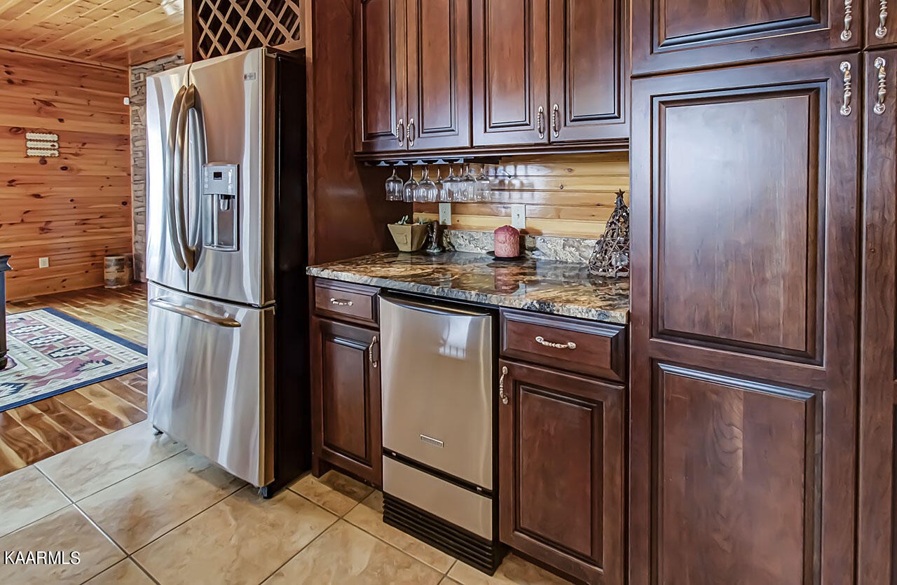 861 English Mountain Road Cosby, TN 37722 - Photo 15 of 60
