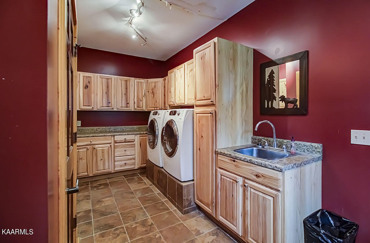 861 English Mountain Road Cosby, TN 37722 - Photo 30 of 60