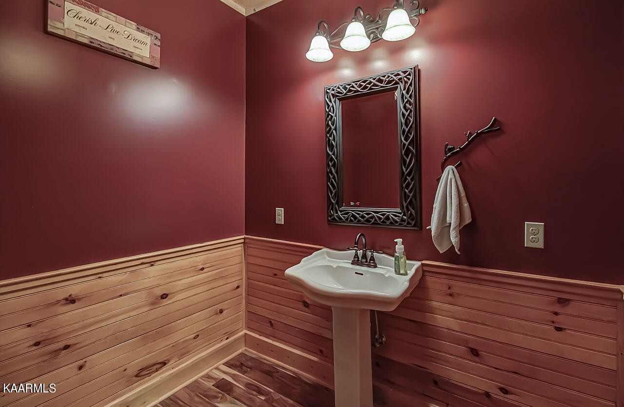 861 English Mountain Road Cosby, TN 37722 - Photo 32 of 60
