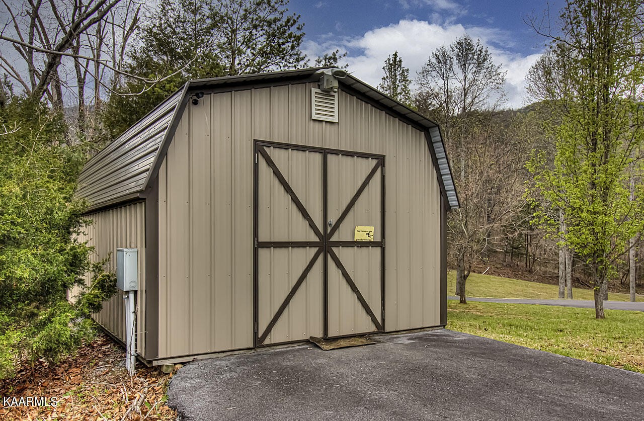 861 English Mountain Road Cosby, TN 37722 - Photo 45 of 60
