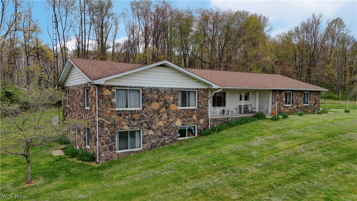 18021 Turkey Ridge Road Danville, OH 43014 - Photo 3 of 15