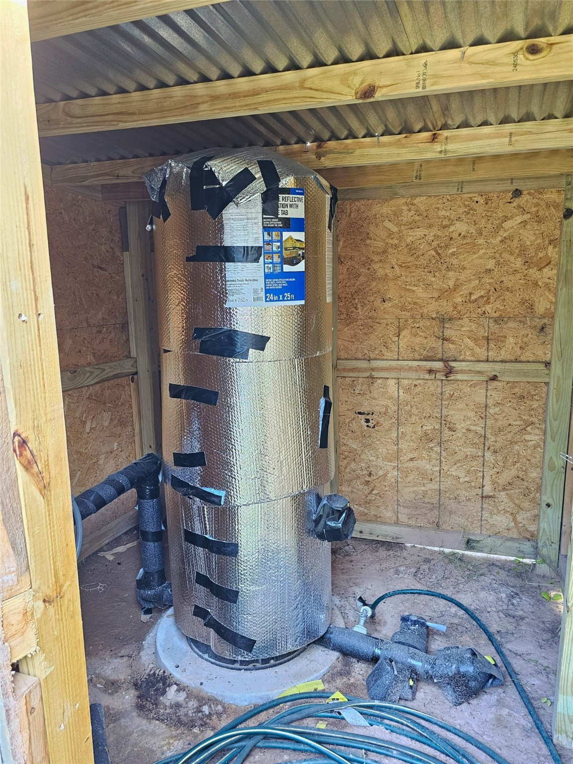 769 Tullos Loop Livingston, TX 77351 - Photo 15 of 23 a bathroom with a sink and a mirror