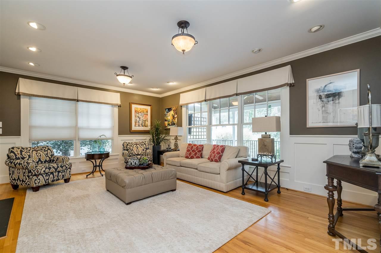2337 Lyon Street Raleigh, NC 27608 - Photo 8 of 30