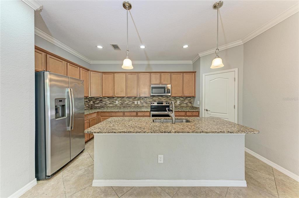 12736 Richezza Drive Venice, FL 34293 - Photo 15 of 65