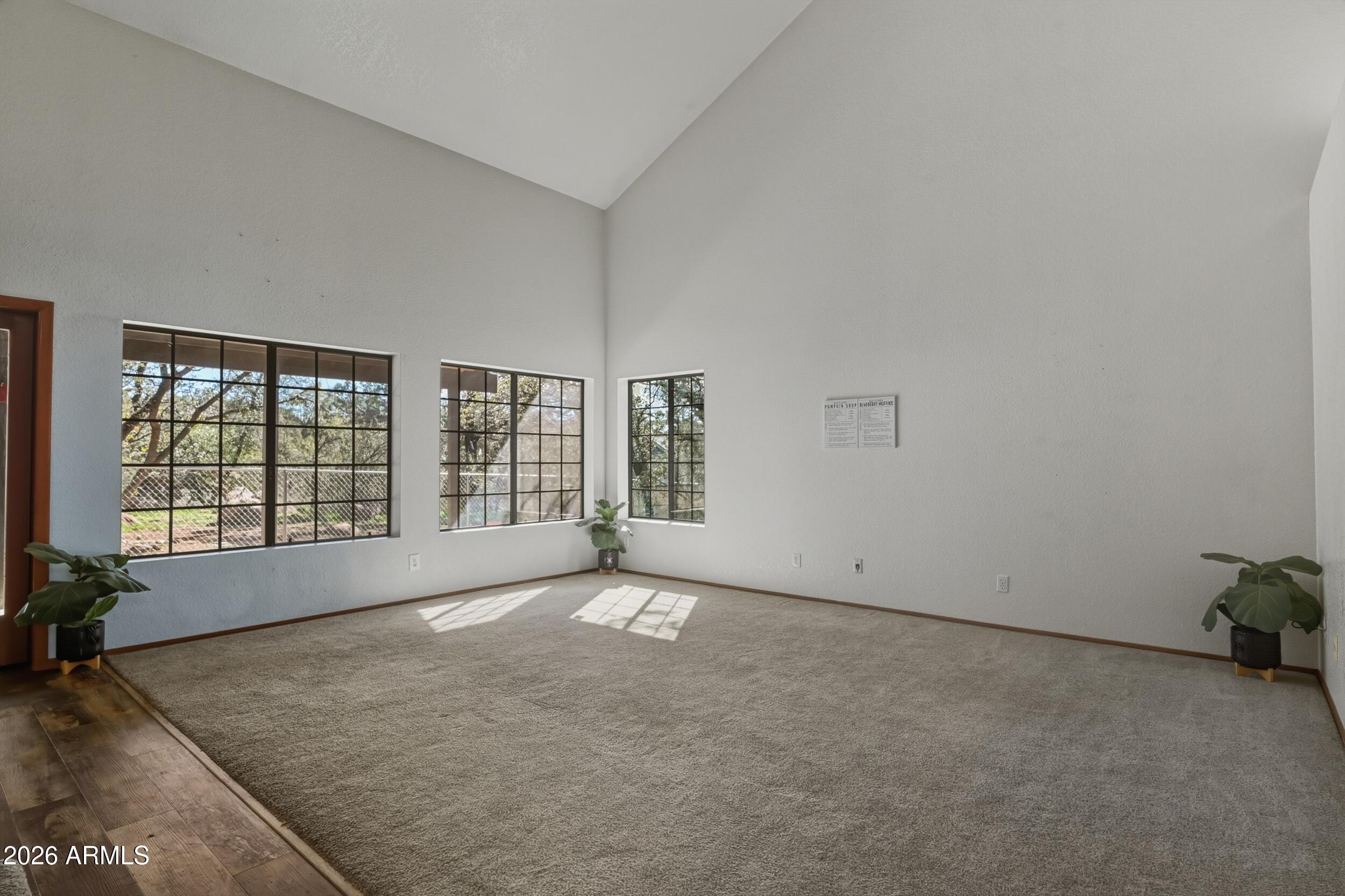 1101 North McLane Road Payson, AZ 85541 - Photo 9 of 65 an empty room with windows