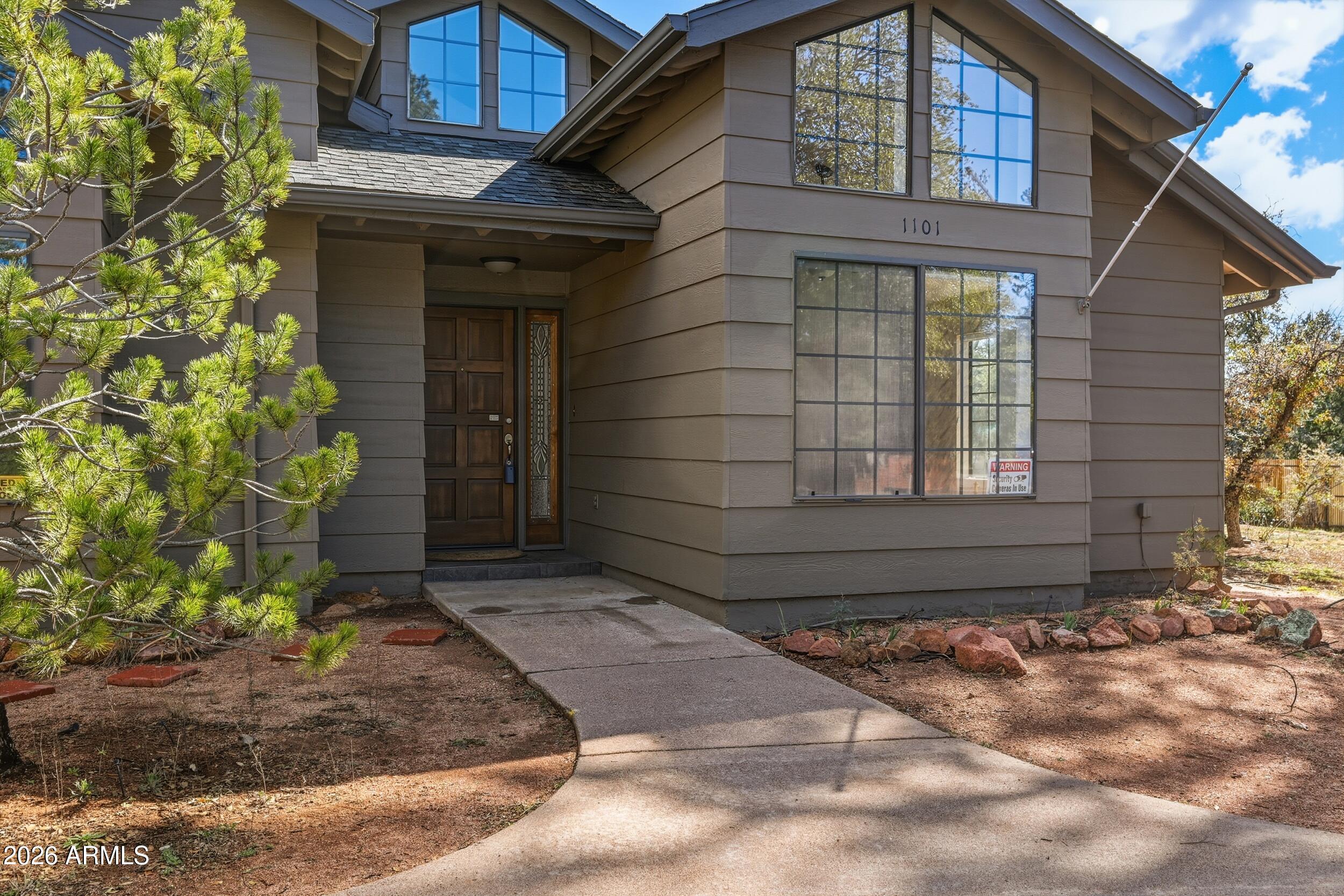 1101 North McLane Road Payson, AZ 85541 - Photo 7 of 65 a front view of a house