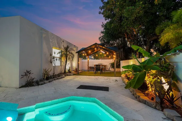 $1,399,999 | 2611 Northeast 49th Street, Lighthouse Point, FL 33064