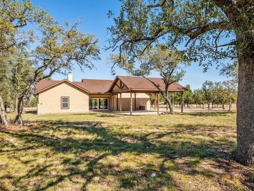 190 Nott Branch Road Harper, TX 78631 - Photo 3 of 40 Gallery Image 3