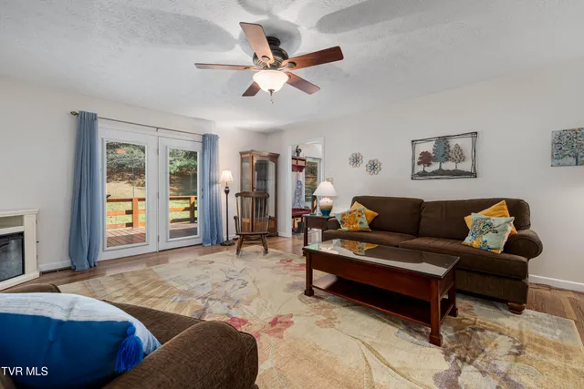 $450,000 | 5191 Highway 421, Mountain City, TN 37683