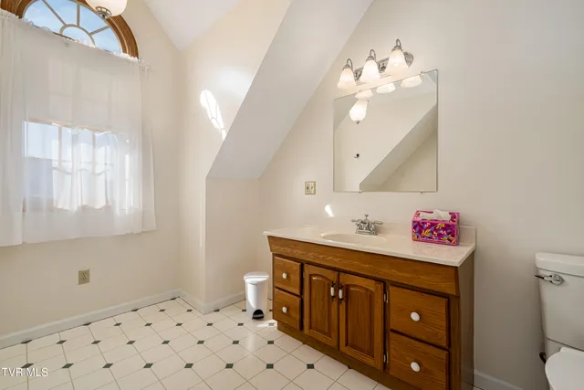 $450,000 | 5191 Highway 421, Mountain City, TN 37683