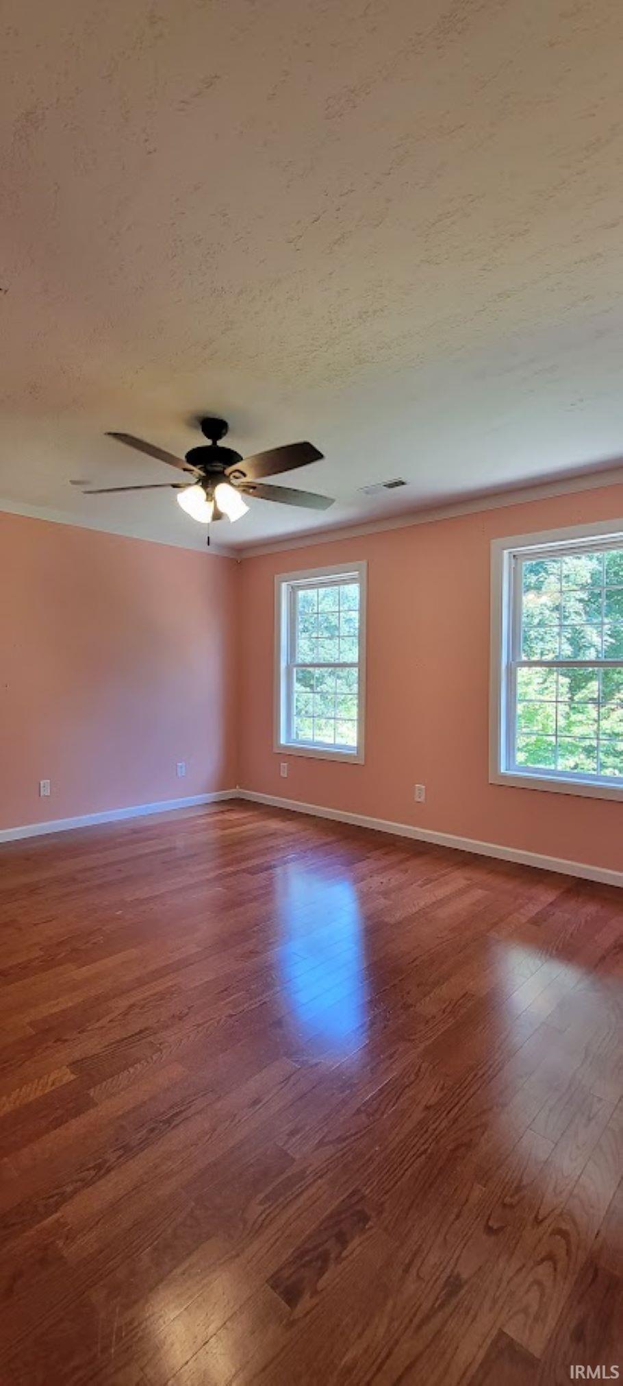 2222 VFW Road Mitchell, IN 47446 - Photo 17 of 36