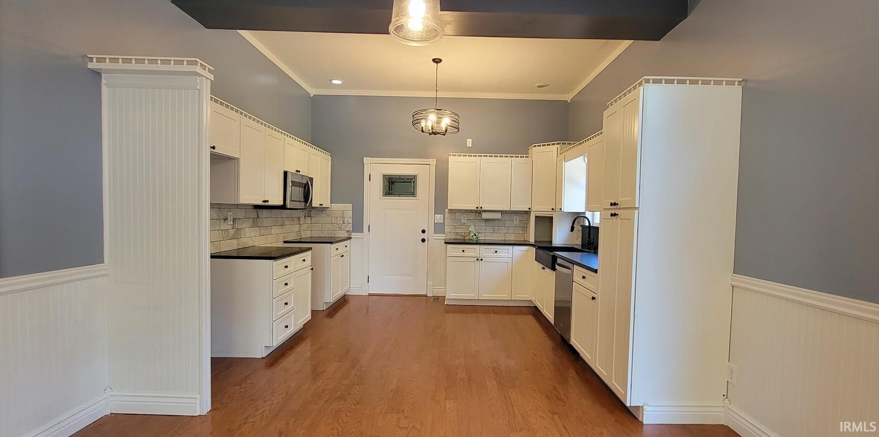 2222 VFW Road Mitchell, IN 47446 - Photo 5 of 36