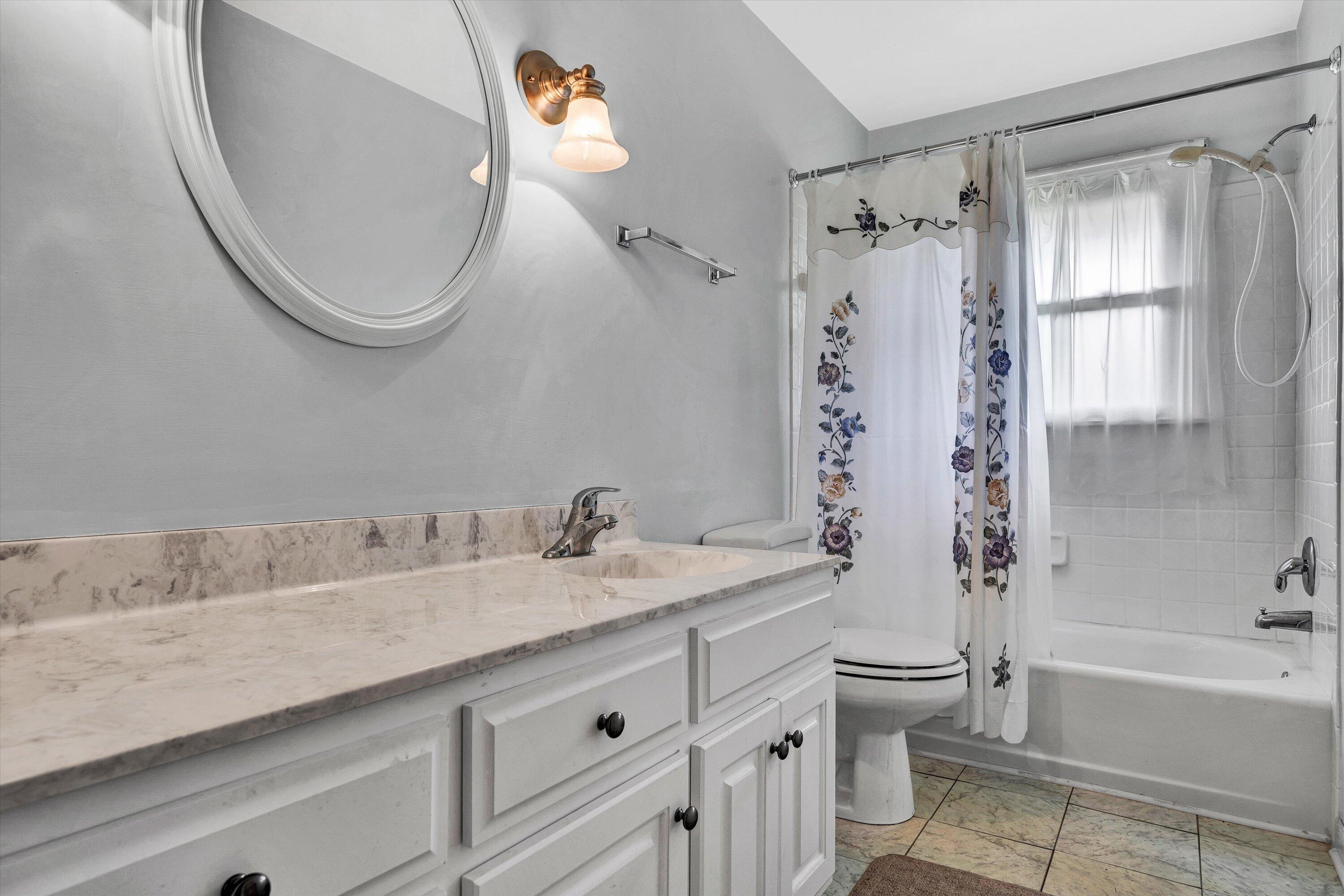 380 Lakeshore Terrace Road Hardy, VA 24101 - Photo 10 of 26 FB 1