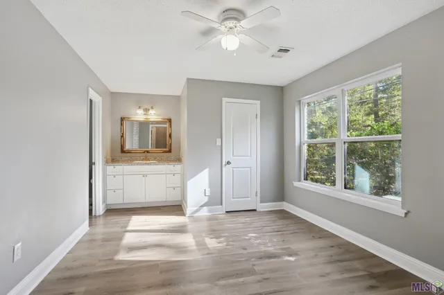 $2,100 | 1160 Soult Street, Mandeville, LA 70448